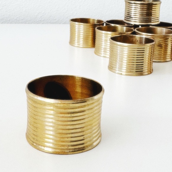 Brass Exchange MCM Ribbed Brass Napkin Rings - Set of 5